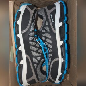 Women's Black and Blue Red Wing Shoes Size 11